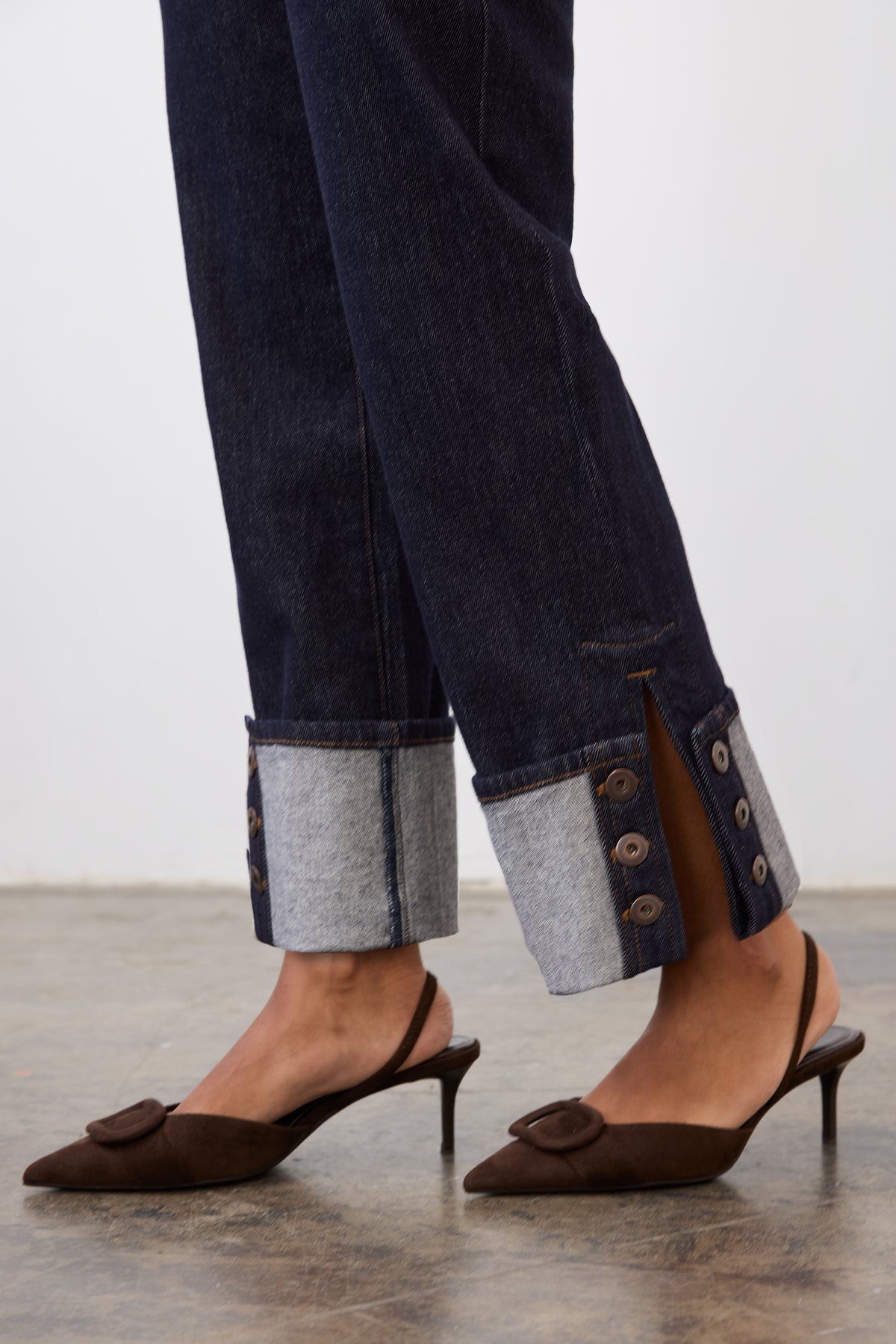 Back view of Suzanne pant in blueberry, emphasizing sleek patch pockets and fit by French Dressing Jeans (FDJ)