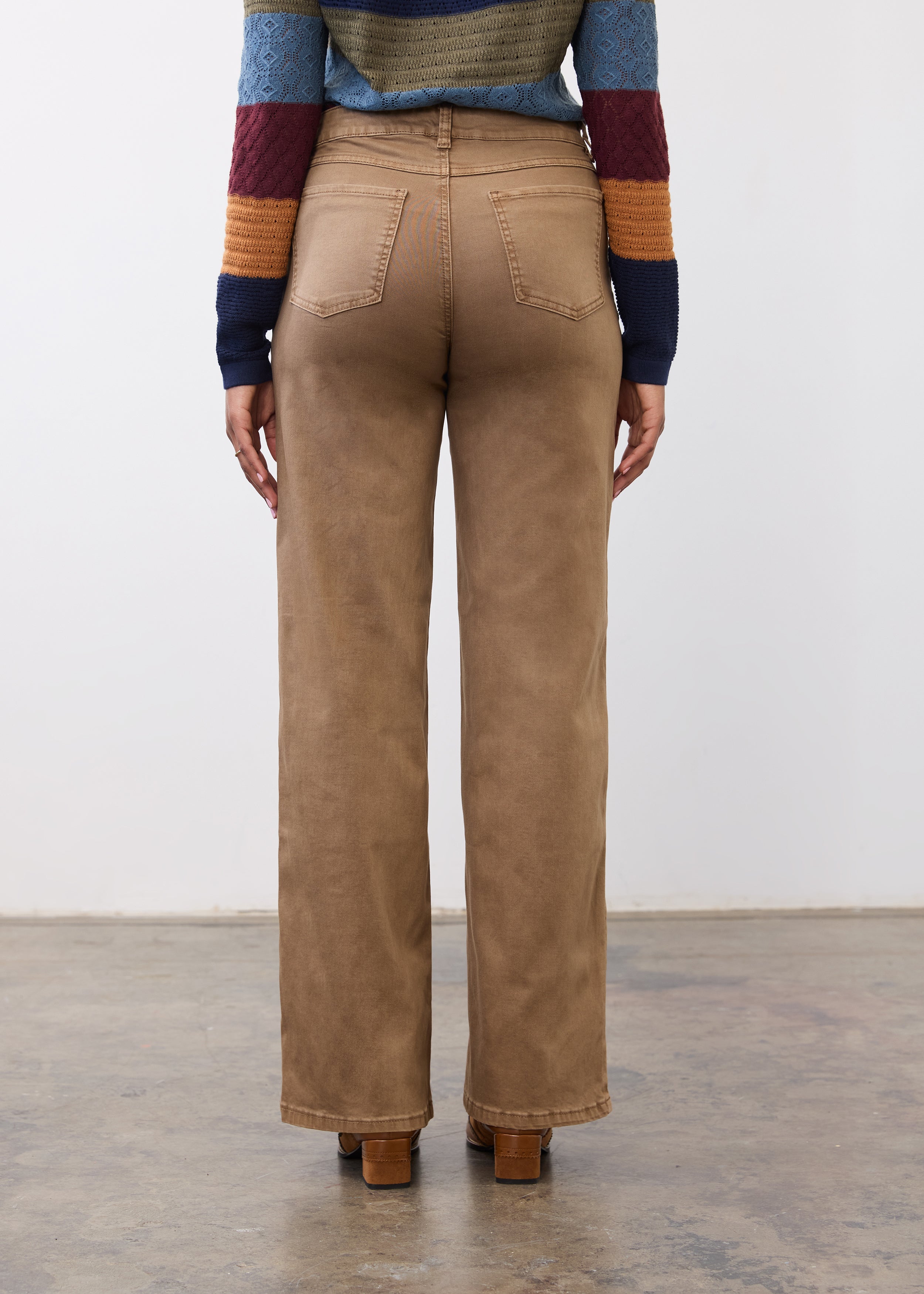 Back view of maple wide leg denim highlighting mid-rise fit and back patch pockets by French Dressing Jeans (FDJ)