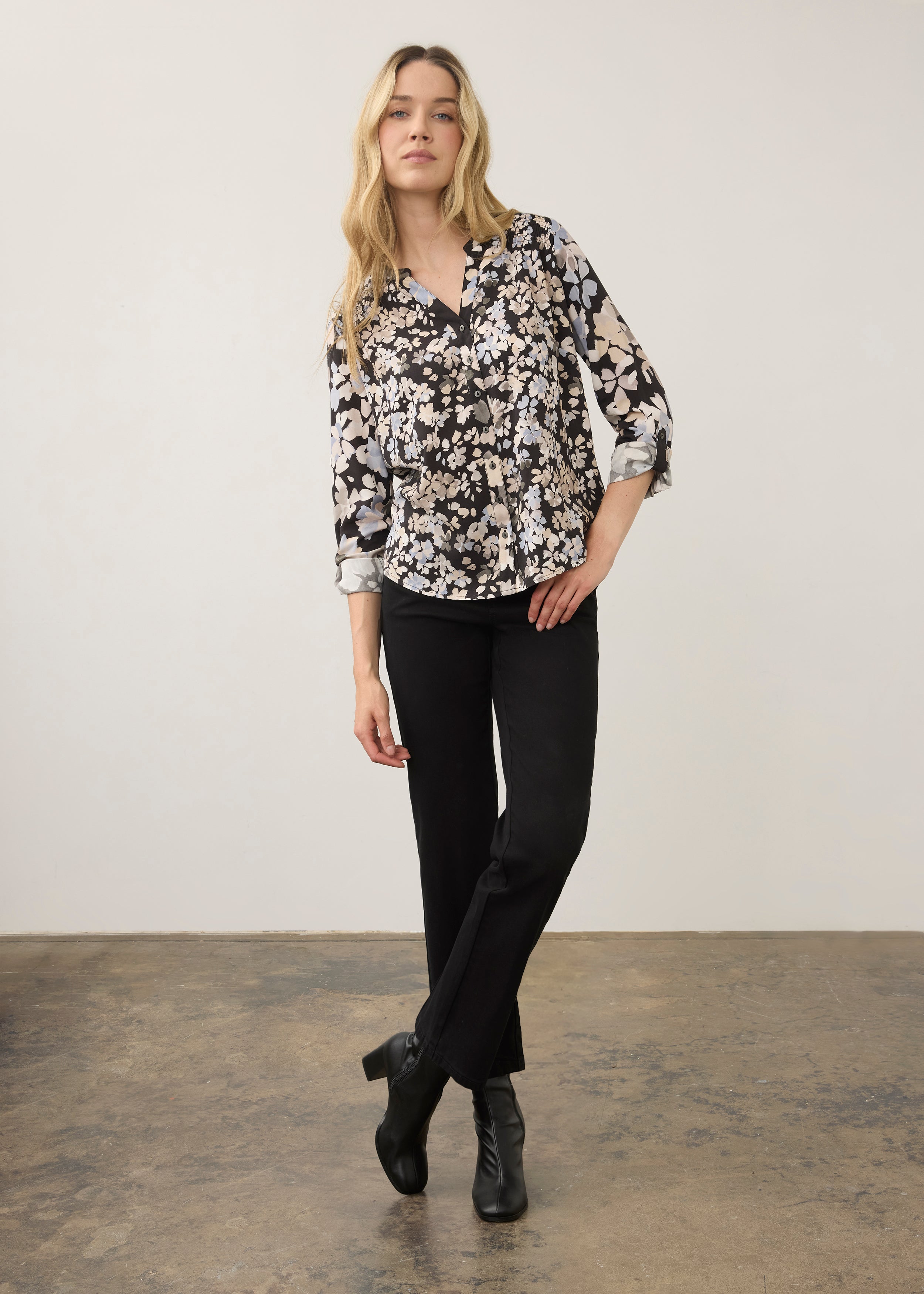 Full view of black straight ankle denim styled with floral blouse by French Dressing Jeans (FDJ) par French Dressing Jeans (FDJ)