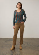 Full view of camel straight ankle denim paired with multicolor top by French Dressing Jeans (FDJ) par French Dressing Jeans (FDJ)