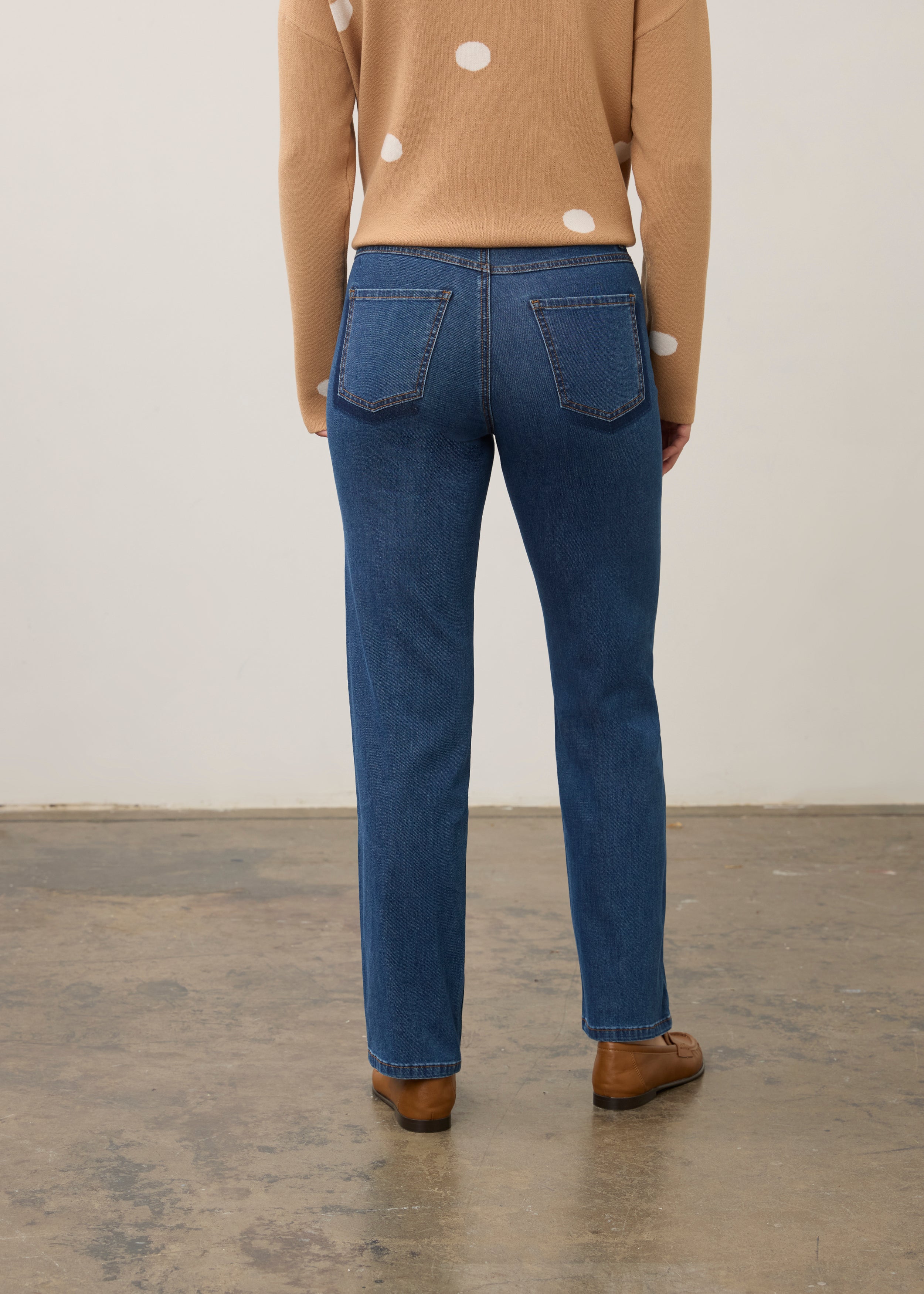 Back view of dark wash jeans showing patch pockets and straight leg fit by French Dressing Jeans (FDJ) par French Dressing Jeans (FDJ)