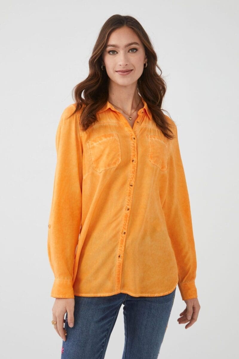[:en]Long Sleeve Pigment Dye Shirt[:fr]Chemise à manches longues teinte aux pigments[:]