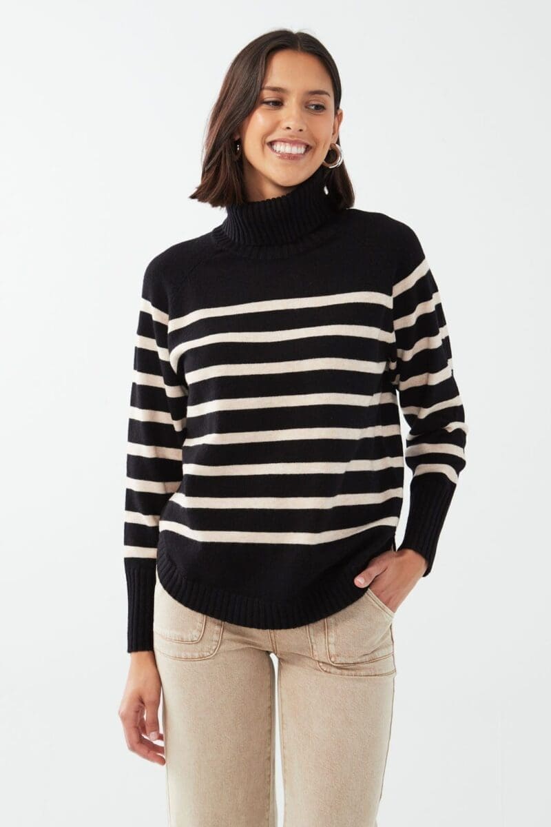 Long Sleeve Cowlneck Sweater 